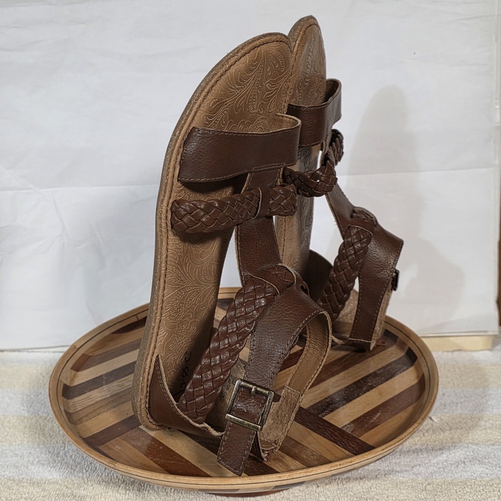 B.O.C by Born Women's Melinda Gladiator Sandal size 10 Brown Stappy - Picture 16 of 16